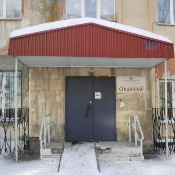 Дневной стационар ГБ №3 на Петра Сухова