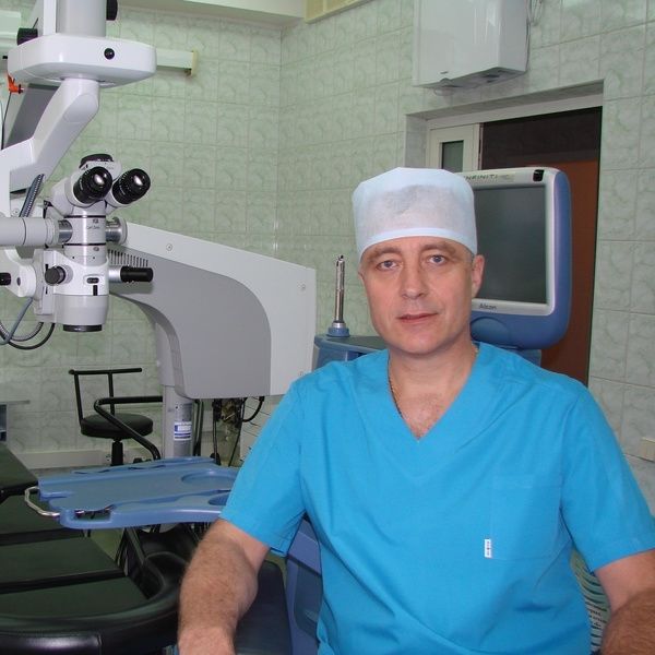 Новом осколе врач. Поколение старый Оскол Бандура офтальмолог.
