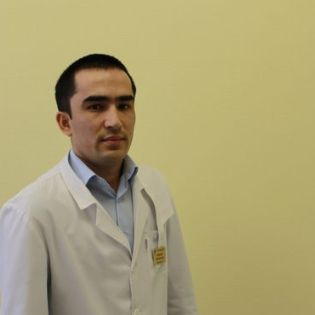 Акрампур Хикматулло