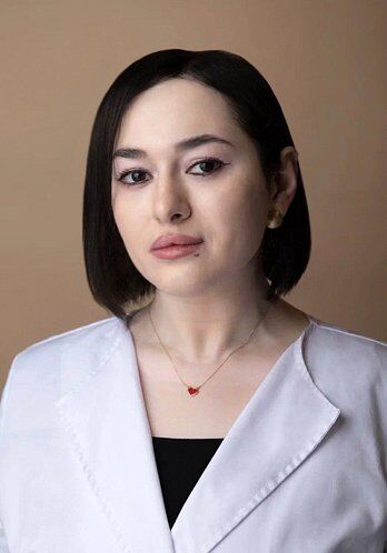 Семенова Алина Аслановна, фото